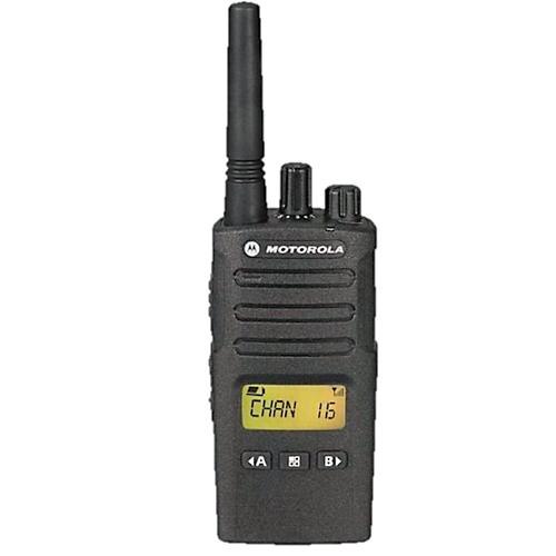 PMR-Funkger?t Motorola XT460, lizenzfrei, 2-Wege-Kommunikation, 8 Kan?le, bis 9 km, bis 20 h, LC-Display, IP55, schwarz
